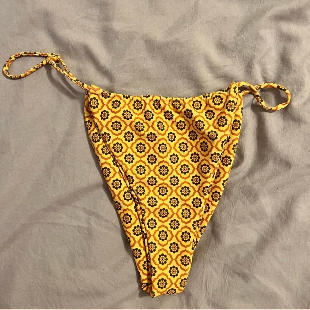 SKATIE Kauai print bottoms - worn twice in great condition